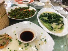 -鹏城人家海鲜酒家·23年老字号(较场尾店)