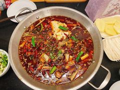 -小饕荟雅安贡椒鱼鲜馆(广福桥店)