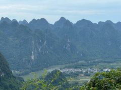 -漓江冠岩景区