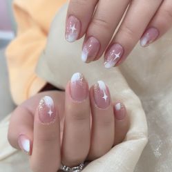 -花系美·美甲美睫精品店