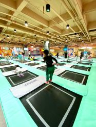-反弹蹦床公园·运动乐园·团建·亲子派对(深圳观澜湖店)