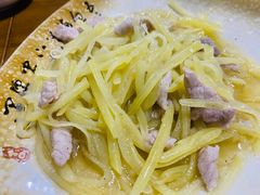-苗家恒灵酸汤鱼-跳水牛肉连锁店(凯里总店)