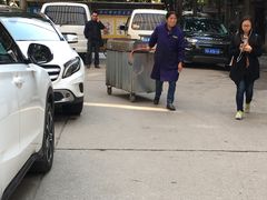 -酒宝荡烧烤(长航局江大路住宅小区店)