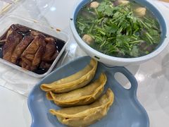 -老新隆牛肉锅贴(新街口店)