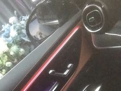 -上海星瀚奔驰4S店(红柳路店)