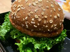素食汉堡-The Habit Burger Grill 哈比特汉堡(复兴soho店)