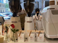 -Cafe on warm(丹霞店)