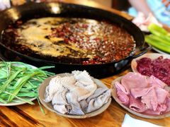 -岗上渣渣老火锅(两路口店)