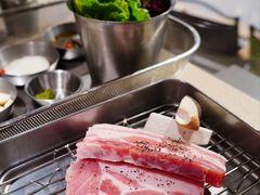 厚切五花肉肉-蚂蚁洞·烤肉大营地(上海静安大悦城店)