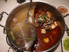 -左庭右院鲜牛肉火锅(浦江欢乐颂店)