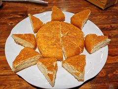 -乡土特色.冷锅鱼.牦牛肉汤锅