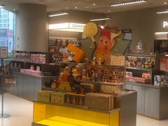 -泡泡玛特POPMART(黄岛新城吾悦店)