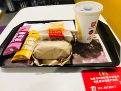 -麦当劳(武昌火车站店)