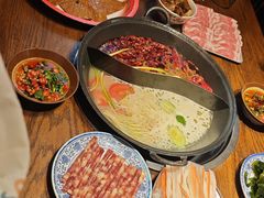 -萍姐火锅·公路夜市(武汉首店)