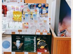 -全家便利店(天目山路三店)