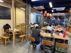 -丽丽三鲜螺蛳粉(田林路店)