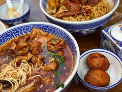 -沪西老弄堂面馆(定西路店)