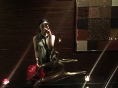 -L'ATELIER de Joel Robuchon(外滩18号店)