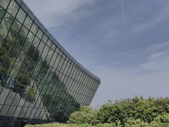 -盖达尔·阿利耶夫国际机场
