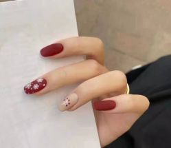 -吉吉靓甲美睫