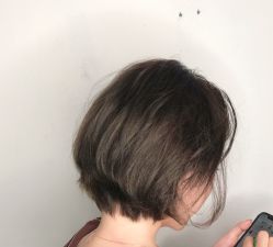 -SIX Hair Consultant