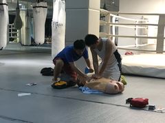 -EFL巴西柔术·综合格斗·泰拳·少儿体能训练(虹桥德必馆)