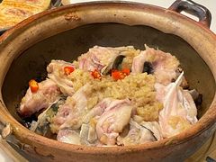 老山姜焗鱼头-原味田园·客家菜·土窑鸡(中航城君尚购物中心店)