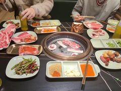 -梨花自助烤肉(西三旗万象汇黑金店)