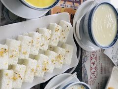 -周大娘牛乳(旧寨古村总店)
