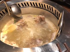 -阿二骨煲(新天地店)