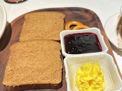 -塔道斯西餐厅(中央大街店)