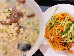 羊肉泡馍-子午路张记肉夹馍(翠华路店)