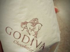 Godiva和Godiva夫人-GODIVA(港汇恒隆广场)
