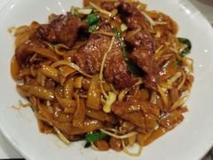 干炒牛河-稻香酒家·34年老字号·港式粤菜(汉街店)