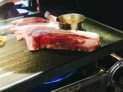 烤五花肉-401餐厅(弘大店)