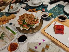 -悦得闲广式点心茶楼(蓝鲸世界店)