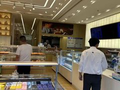 -好利来(国际能源店)