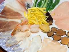 -桥香园过桥米线(国贸店)