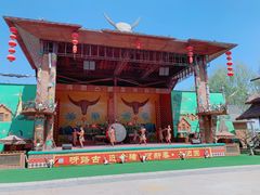 -呀路古热带植物园-恐龙馆