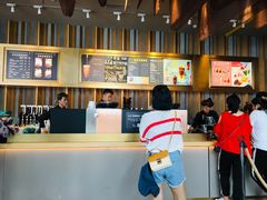 -星巴克臻选(济南恒隆店)