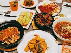 -港丽餐厅(龙之梦长宁店)