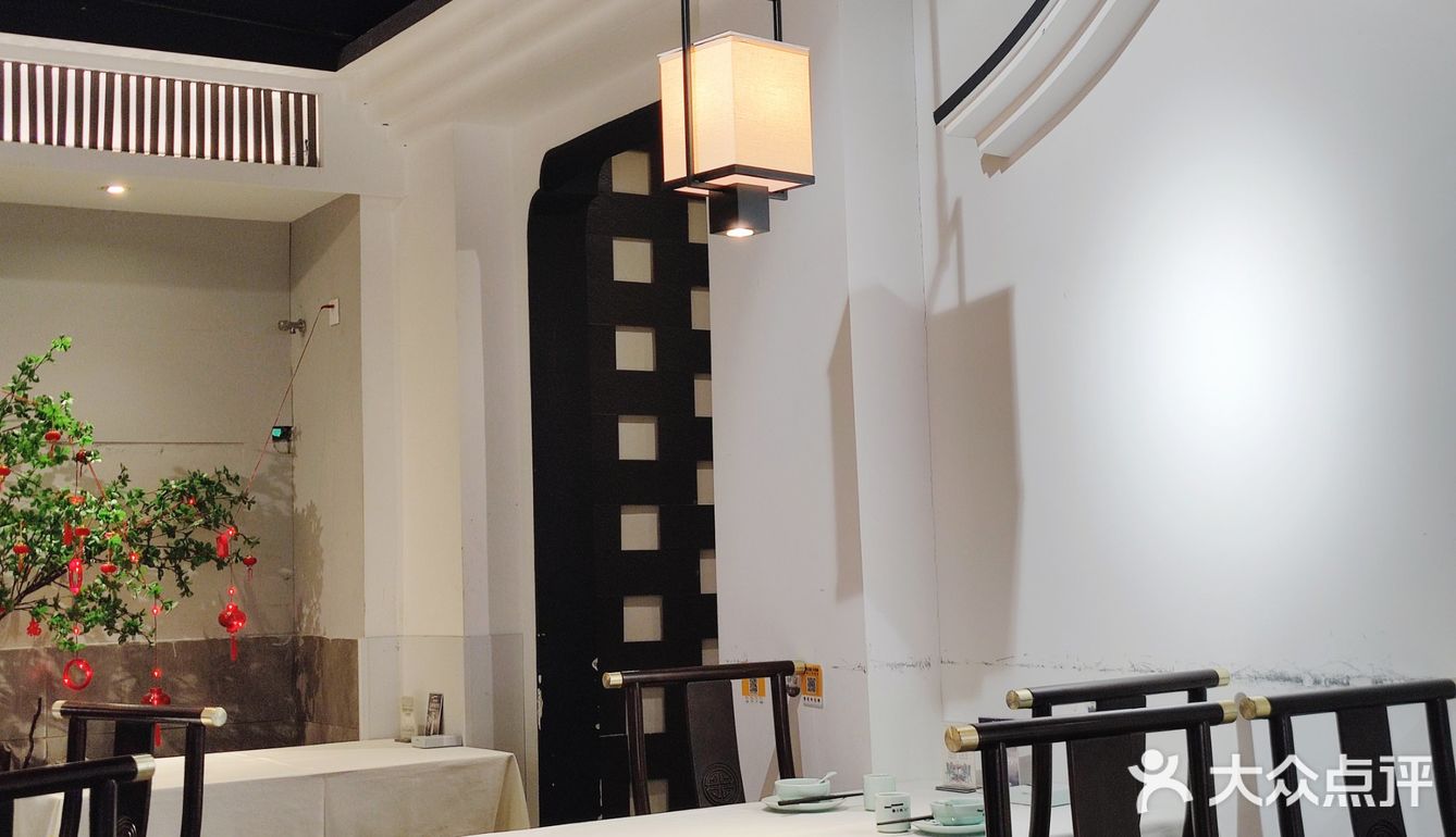 一份牛腩锅仔带给吃货们的快乐