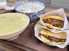 -穆得·老周家牛肉烧饼(普利街店)