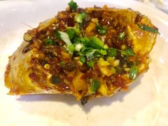 -凤凰路何眼镜香辣蟹(花果园店)