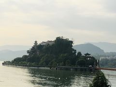 -石宝寨