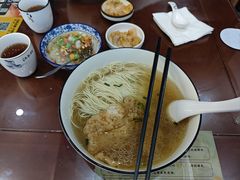 -百年老字号·观振兴蟹黄面·三虾面·苏式面(观前街富仁坊巷店)