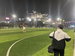 -洛克公园·篮球·足球(三林店)