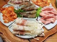 -金石青云炭火烤肉店(中房上东花墅店)