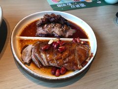 -茶港·点心·啫啫煲(江夏中百店)