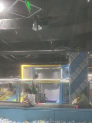-反弹蹦床公园·亲子乐园·团建·派对(青岛融创茂店)